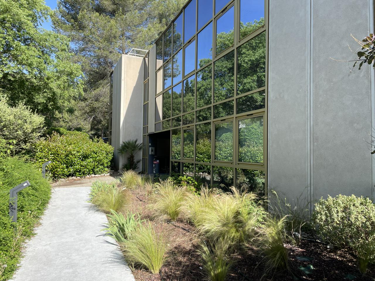 Bureau Aix-en-Provence 310m² Location bureau Aix-en-Provence Bouches-du-Rhône OLBUR2114968 2